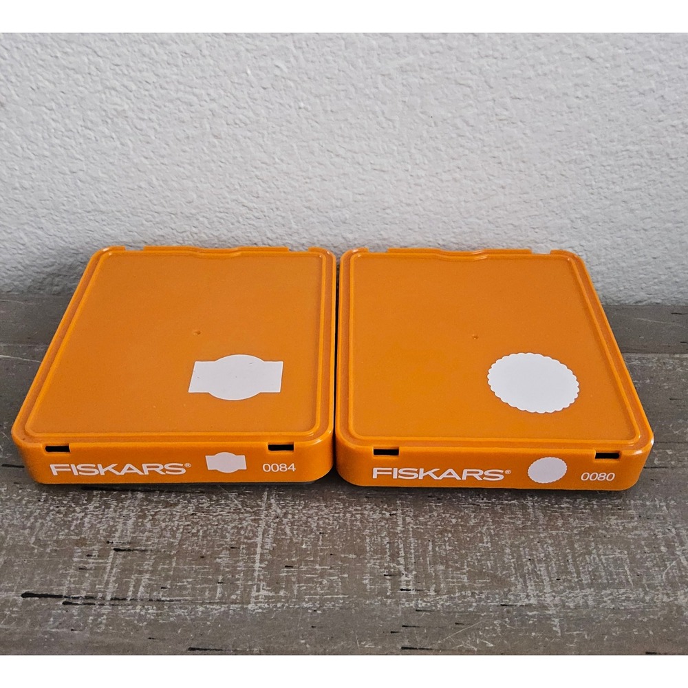 Fiskars Texture‎ Plates & Embossing Die 2 Set Lot Scrapbooking Card Making Hobby